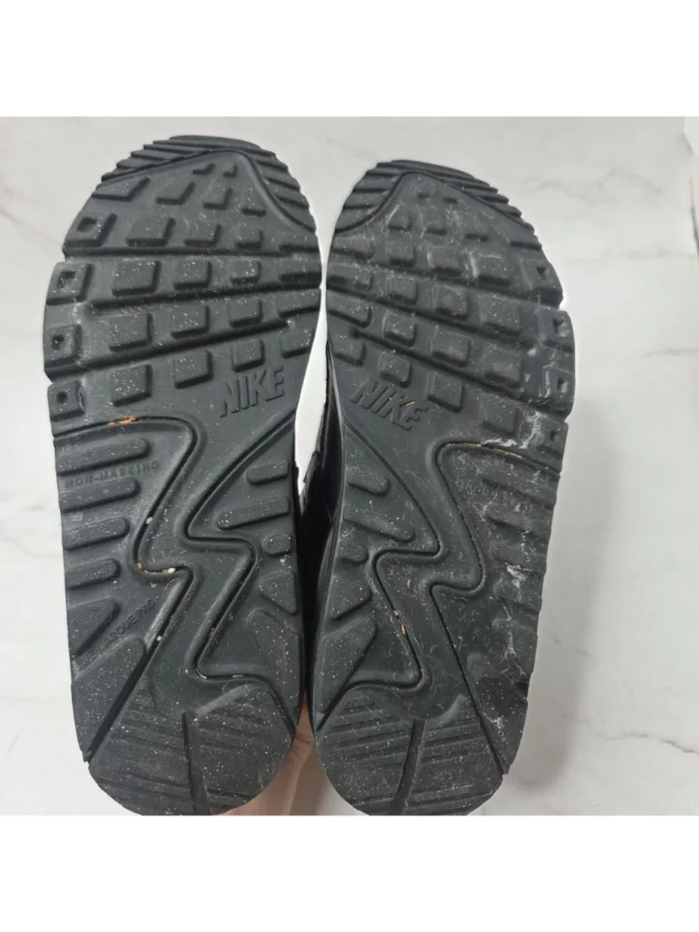 Nike Air Max 90 Triple Black GS Leather Shoes Sneakers CD6864-001 Youth 6.5